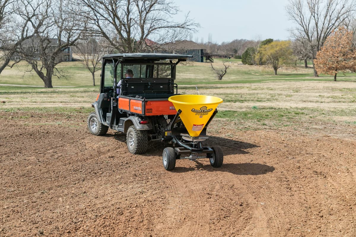 PTS SERIES PULL-TYPE SPREADERS